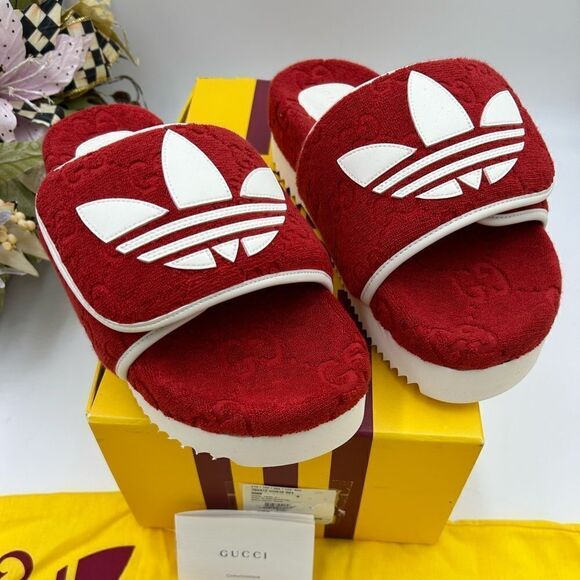 Men’s Gucci X Adidas, GG monogram, limited edition slides size 8, made in Italy - Picture 1 of 8